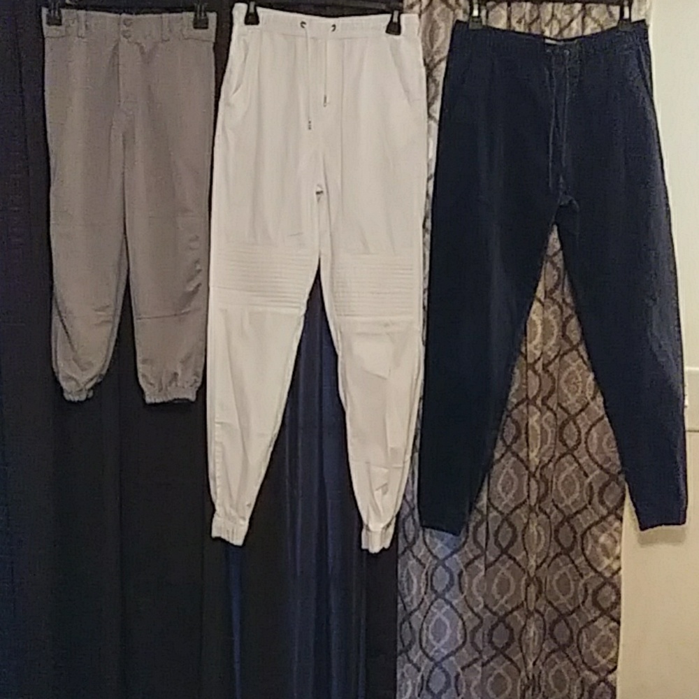 This bundle has joggers and baseball pant
